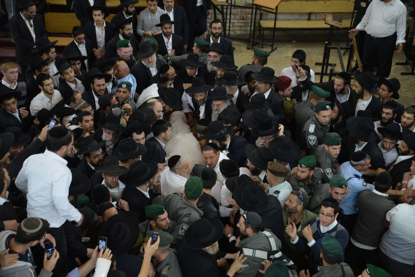 מסע הלוויה: מיליון נפרדים, מאה תמונות • גלריה