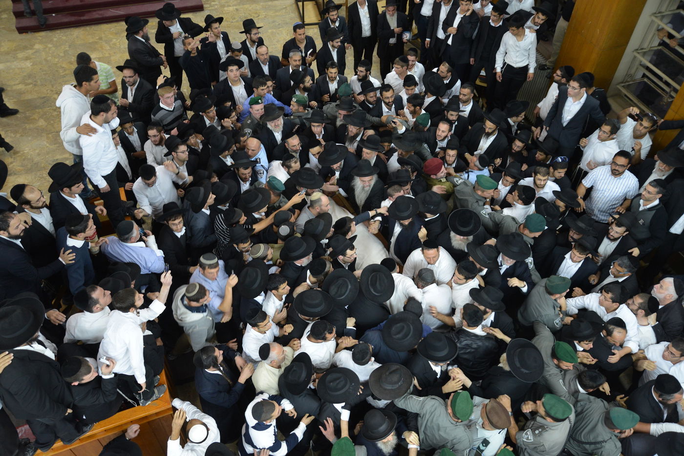 מסע הלוויה: מיליון נפרדים, מאה תמונות • גלריה