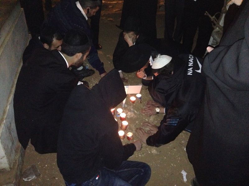 קברו הטרי של מרן הרב עובדיה יוסף זצ"ל • תיעוד דומע