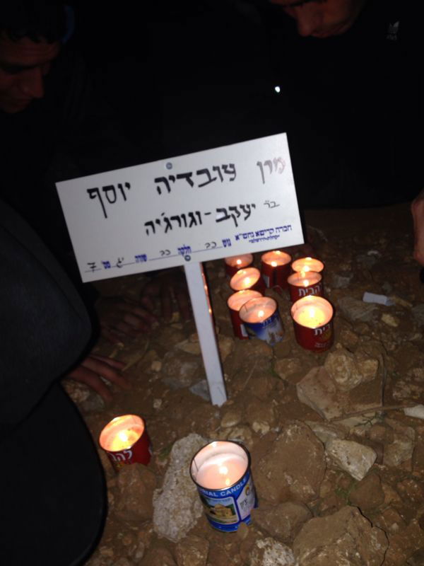 קברו הטרי של מרן הרב עובדיה יוסף זצ"ל • תיעוד דומע