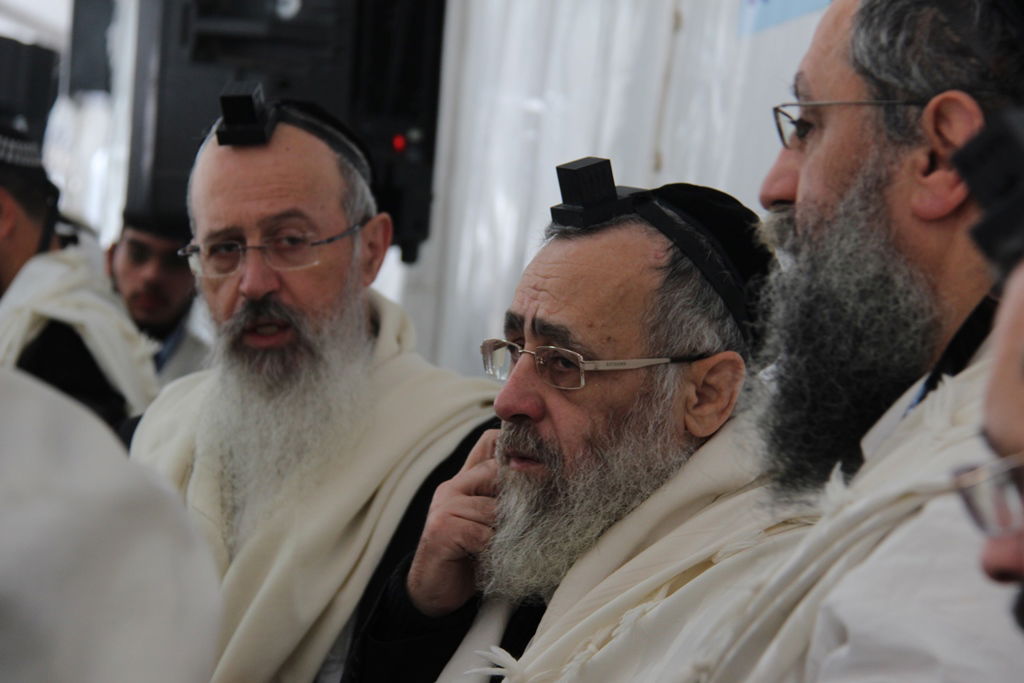 מנחמים ומתנחמים ביום השני ל'שבעה' • תיעוד מרחוב הקבלן