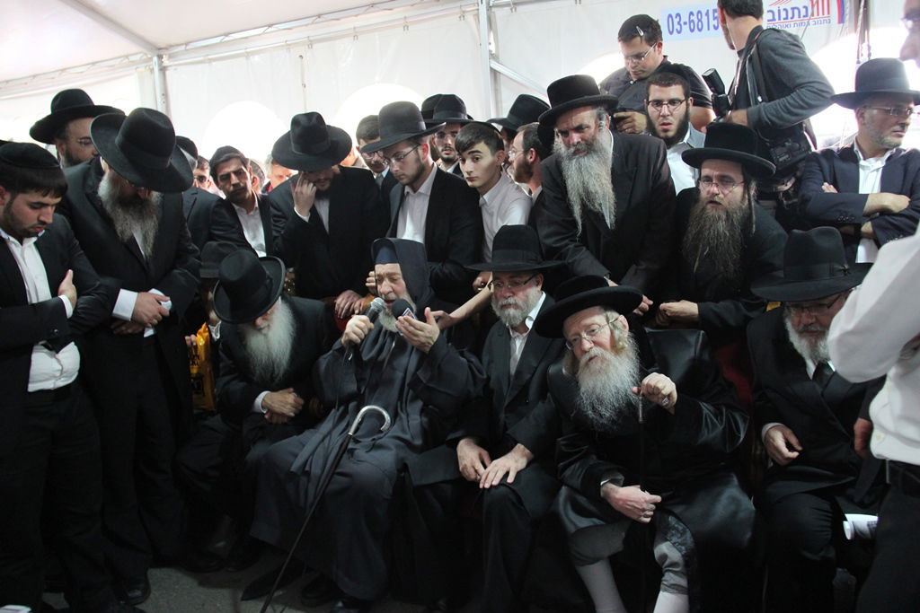 יום שני של ניחום אבלים בהקבלן 45 • צפו בגלרית ענק