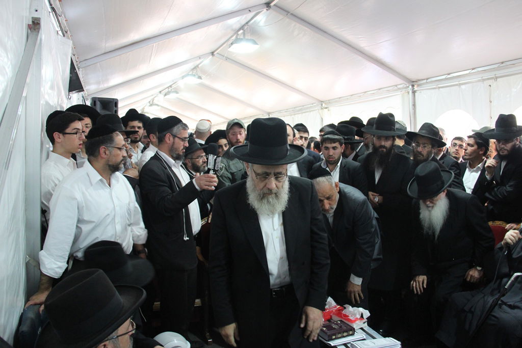 יום שני של ניחום אבלים בהקבלן 45 • צפו בגלרית ענק