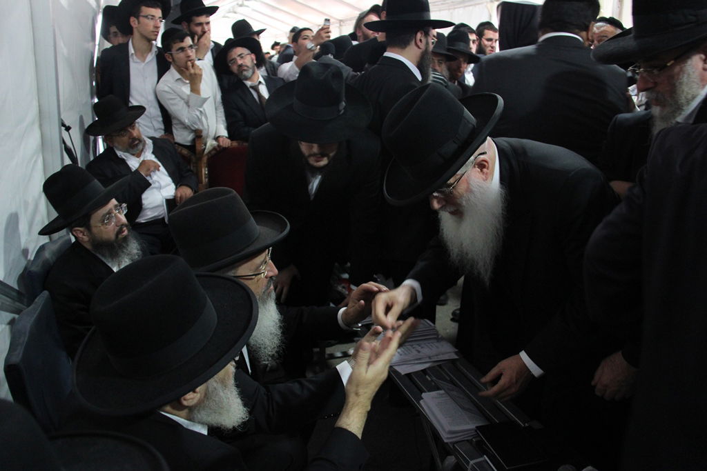 יום שני של ניחום אבלים בהקבלן 45 • צפו בגלרית ענק