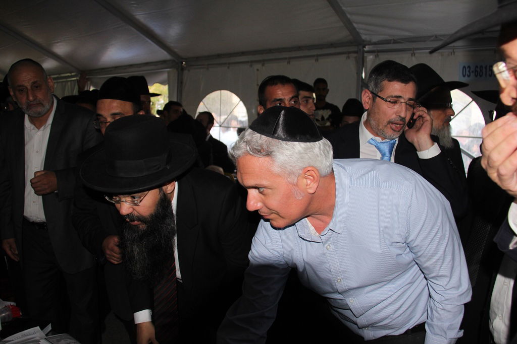 יום שני של ניחום אבלים בהקבלן 45 • צפו בגלרית ענק