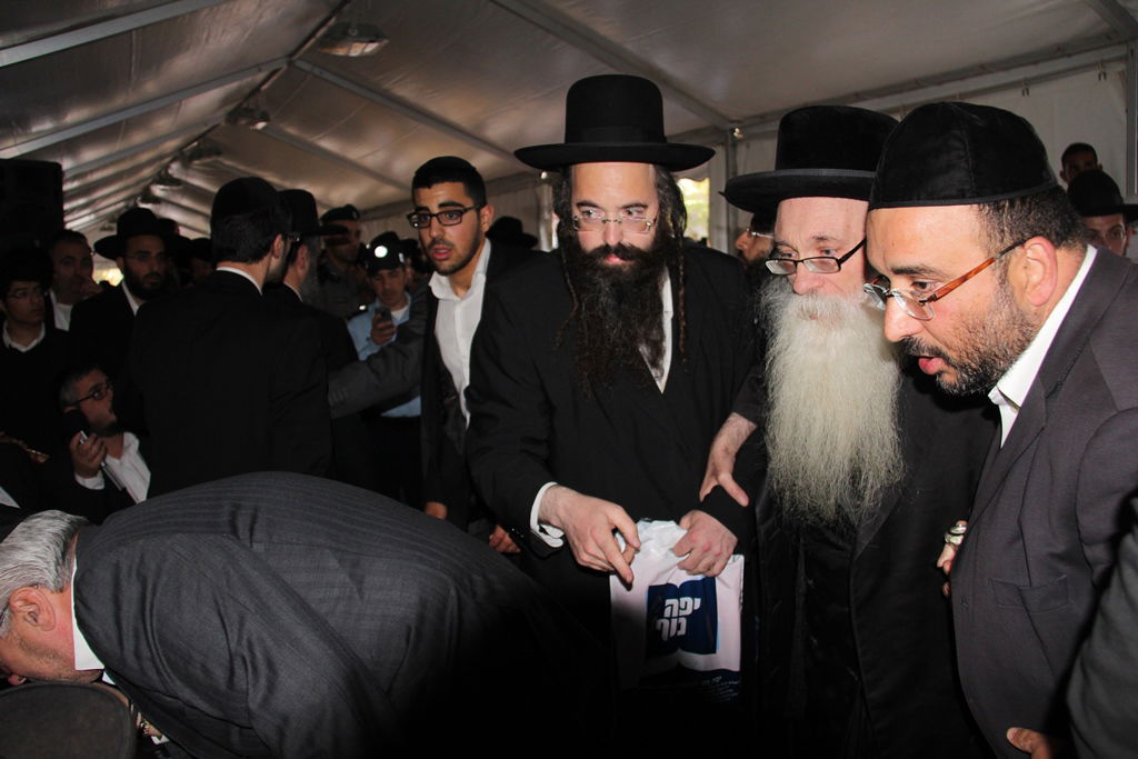 יום שני של ניחום אבלים בהקבלן 45 • צפו בגלרית ענק