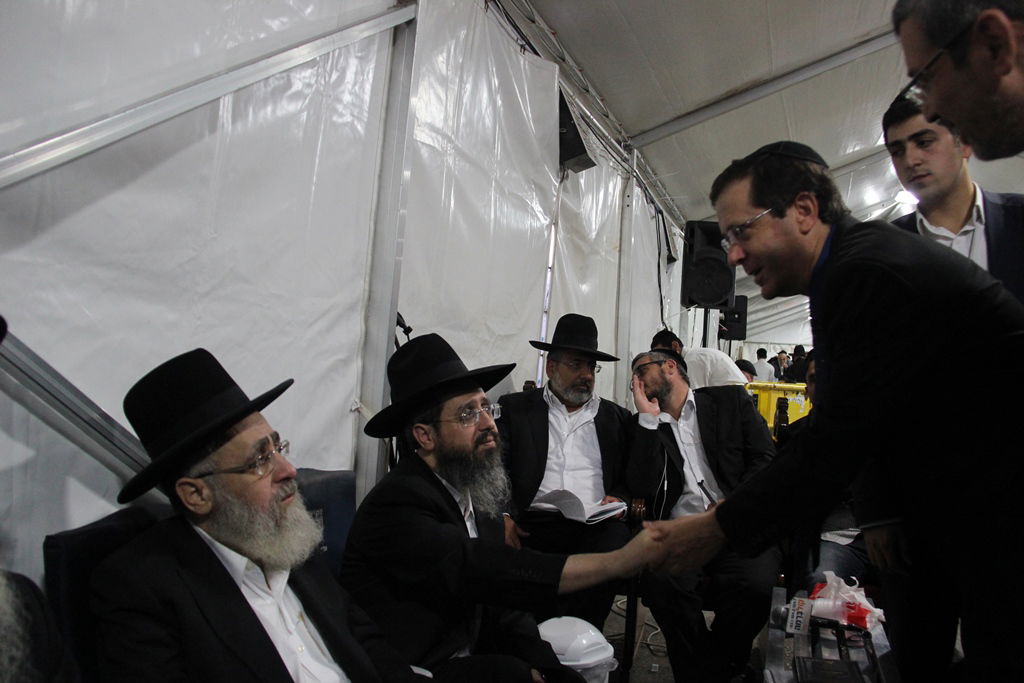 יום שני של ניחום אבלים בהקבלן 45 • צפו בגלרית ענק