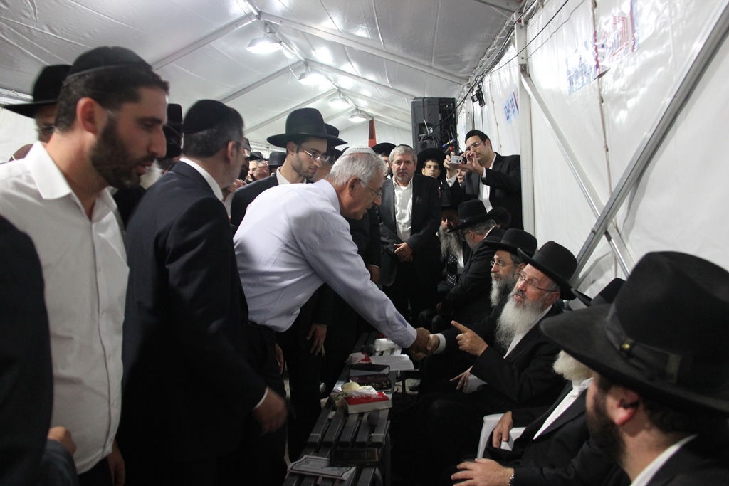 יום שני של ניחום אבלים בהקבלן 45 • צפו בגלרית ענק