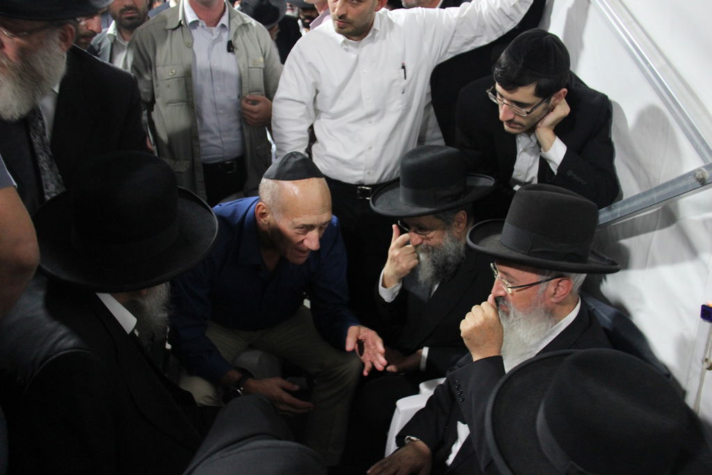 יום שני של ניחום אבלים בהקבלן 45 • צפו בגלרית ענק