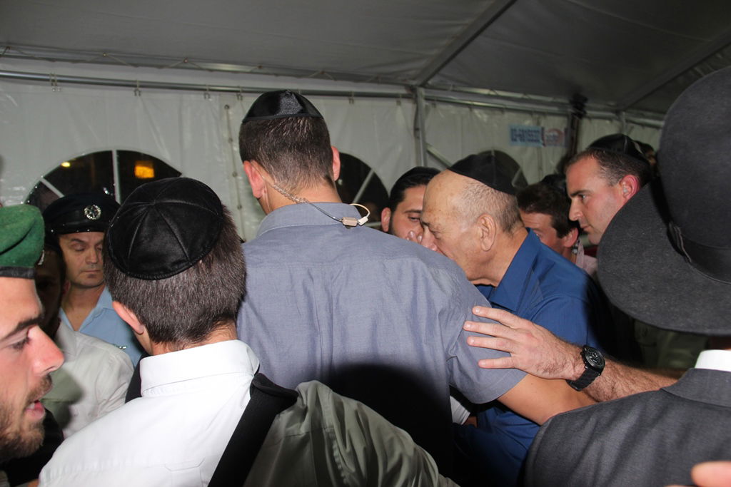 יום שני של ניחום אבלים בהקבלן 45 • צפו בגלרית ענק