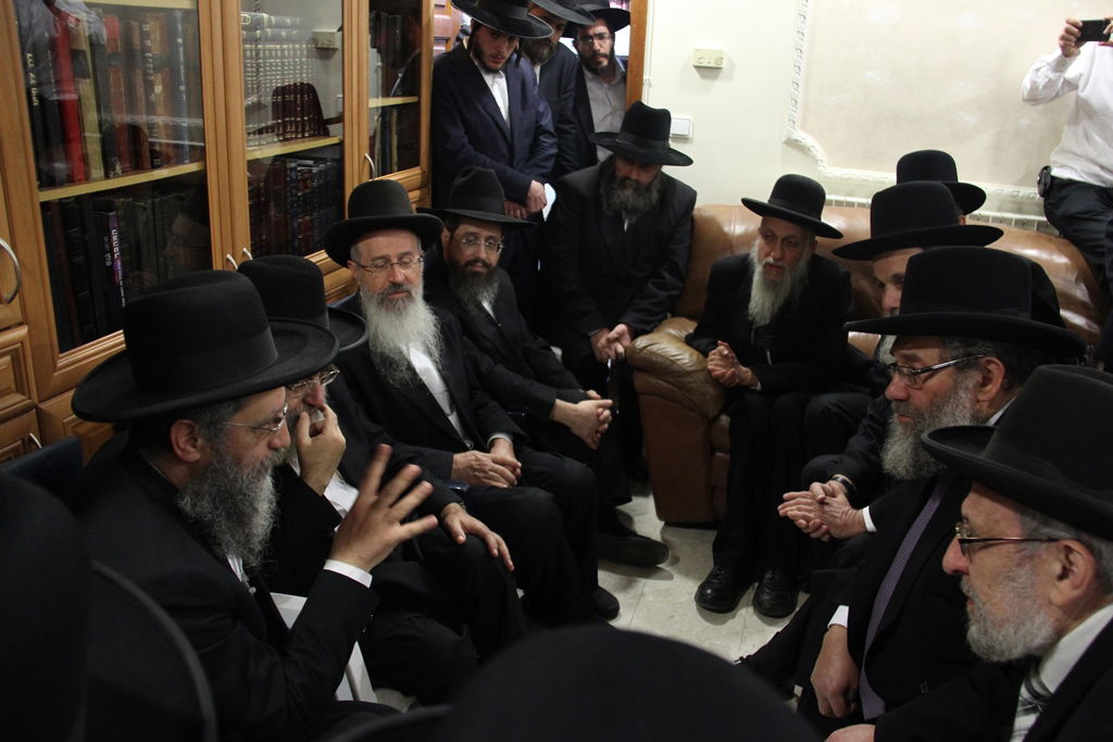 יום שני של ניחום אבלים בהקבלן 45 • צפו בגלרית ענק