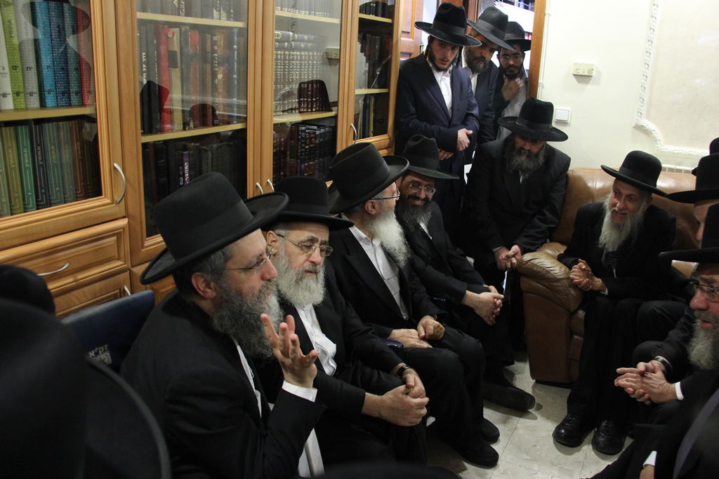 יום שני של ניחום אבלים בהקבלן 45 • צפו בגלרית ענק