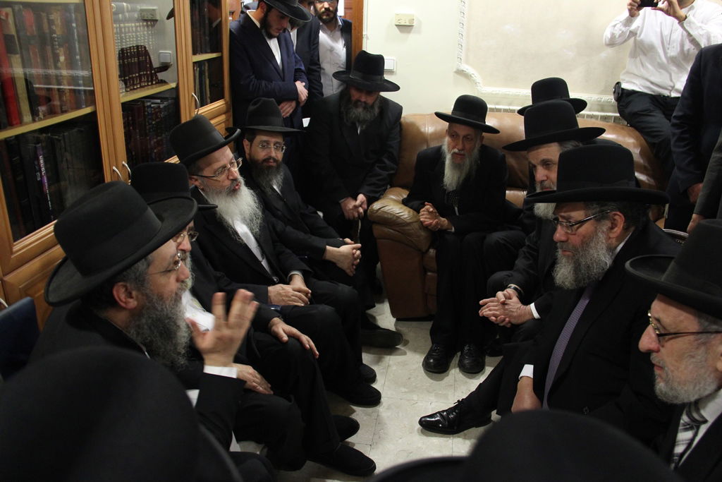 יום שני של ניחום אבלים בהקבלן 45 • צפו בגלרית ענק