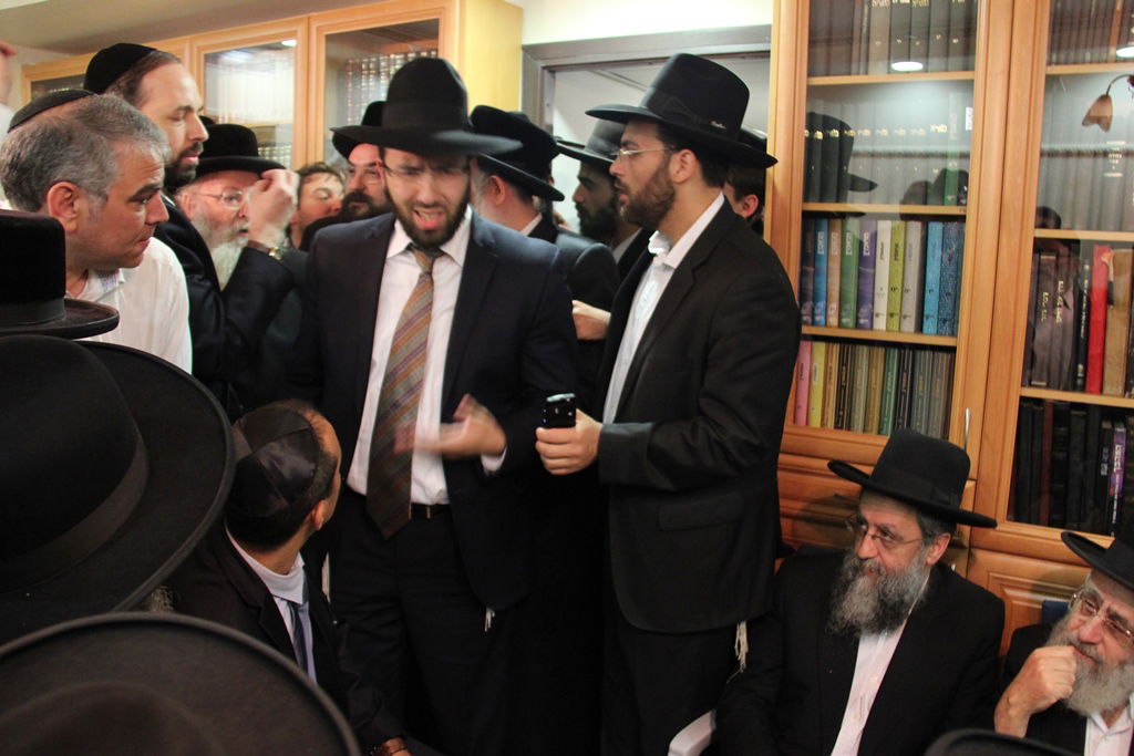 יום שני של ניחום אבלים בהקבלן 45 • צפו בגלרית ענק