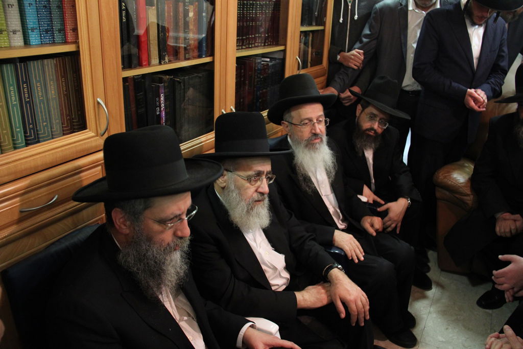 יום שני של ניחום אבלים בהקבלן 45 • צפו בגלרית ענק