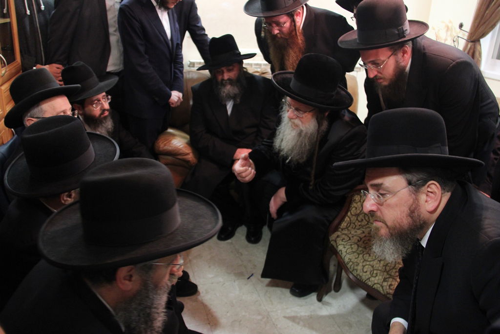 יום שני של ניחום אבלים בהקבלן 45 • צפו בגלרית ענק