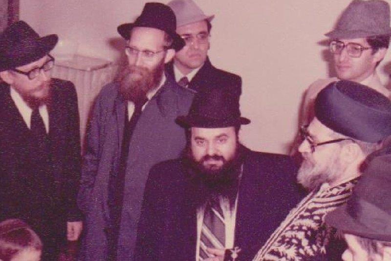 תמונות נדירות: הרב עובדיה יוסף מבקר במילאנו שבאיטליה