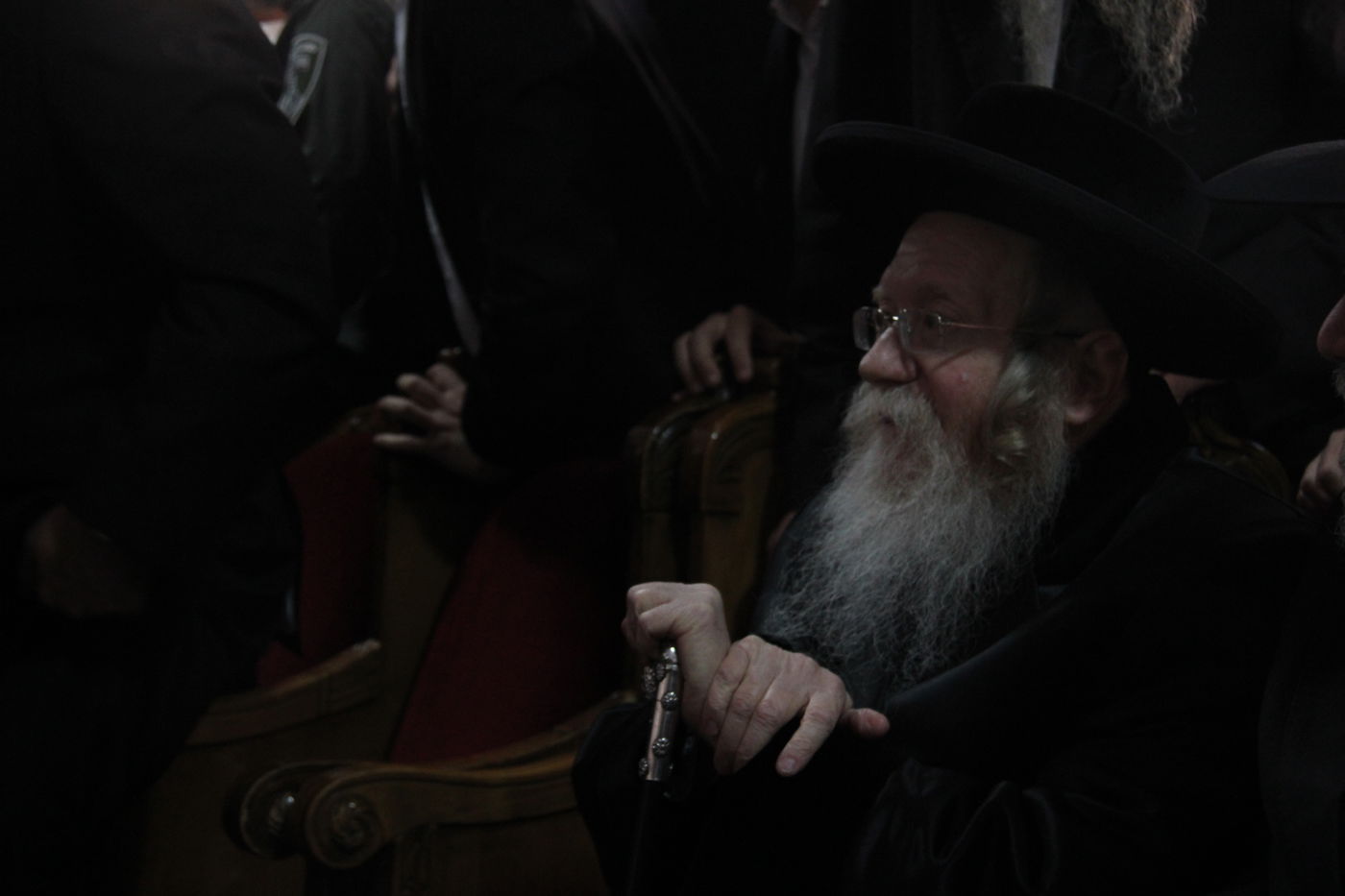 אלפי מנחמים, מאה תמונות • גלריה