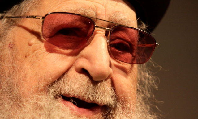 מרן הגר"ע יוסף זצ"ל