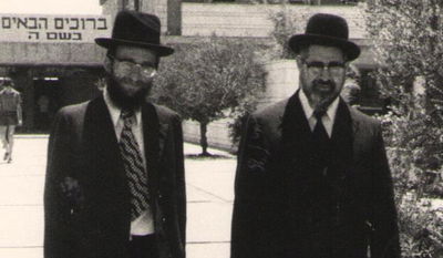 הרב ישראל גליס עם מרן הרב עובדיה יוסף