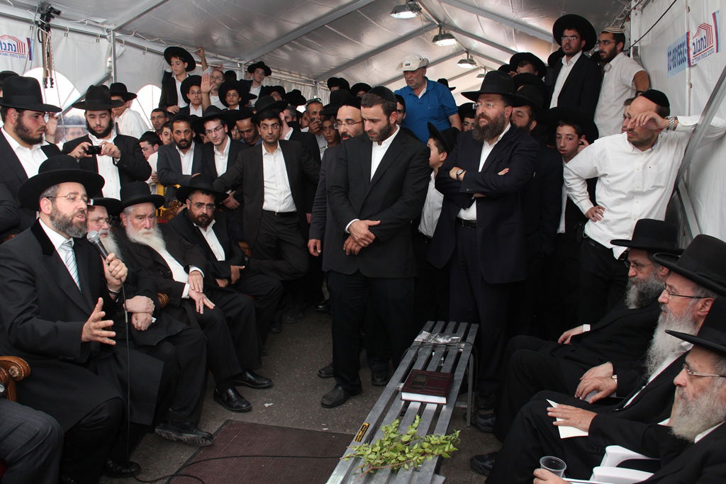 פותחים שבוע בלי מרן הרב עובדיה יוסף • גלריה מהאוהל