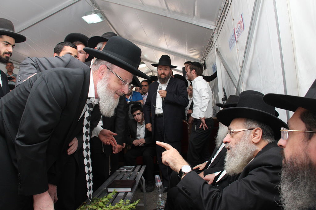 פותחים שבוע בלי מרן הרב עובדיה יוסף • גלריה מהאוהל