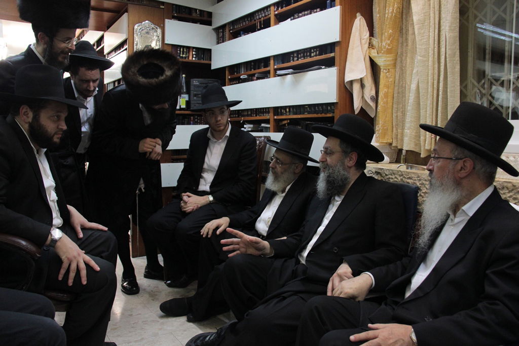 פותחים שבוע בלי מרן הרב עובדיה יוסף • גלריה מהאוהל