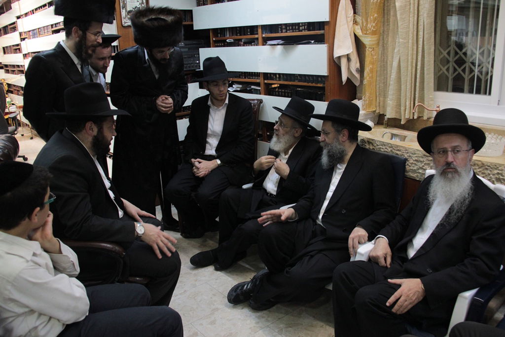 פותחים שבוע בלי מרן הרב עובדיה יוסף • גלריה מהאוהל