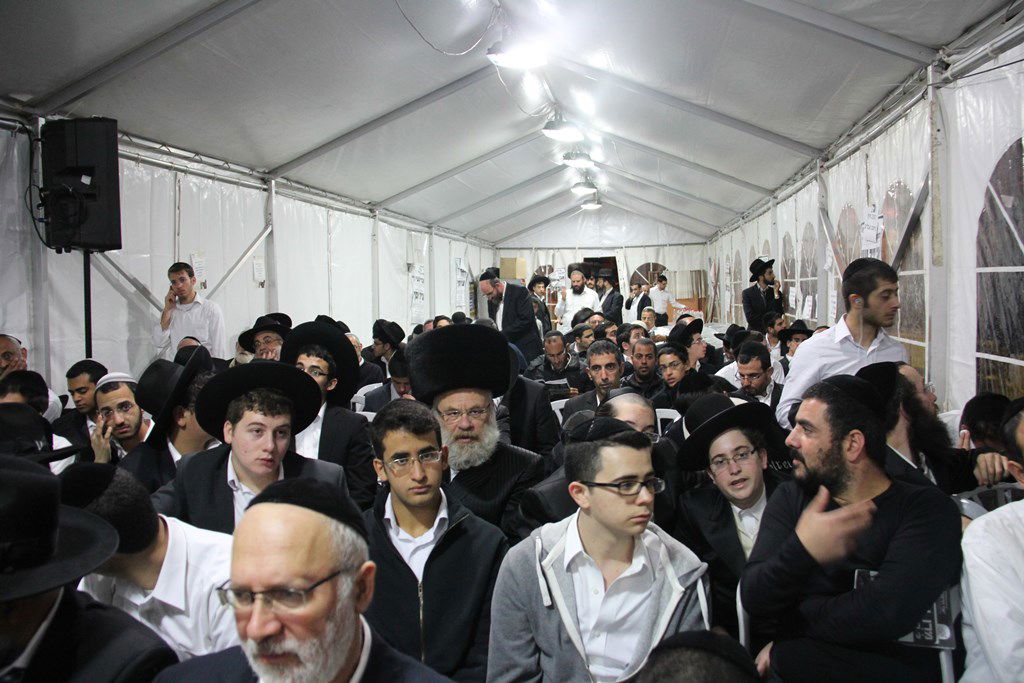 פותחים שבוע בלי מרן הרב עובדיה יוסף • גלריה מהאוהל