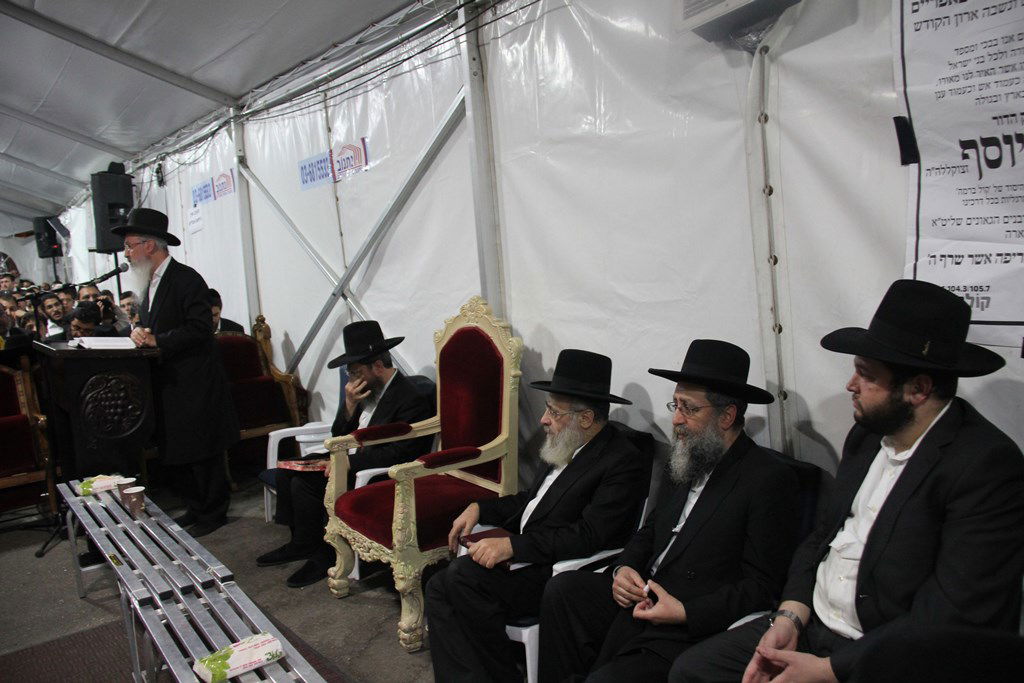 פותחים שבוע בלי מרן הרב עובדיה יוסף • גלריה מהאוהל