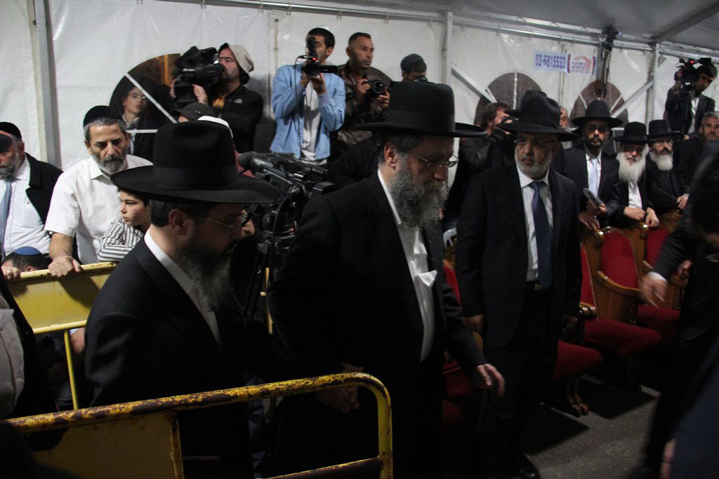 פותחים שבוע בלי מרן הרב עובדיה יוסף • גלריה מהאוהל