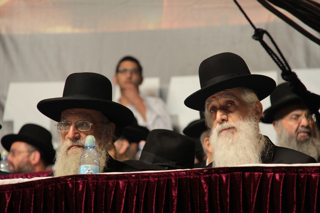 עצרת הרבבות לזכרו של הרב עובדיה • צפו