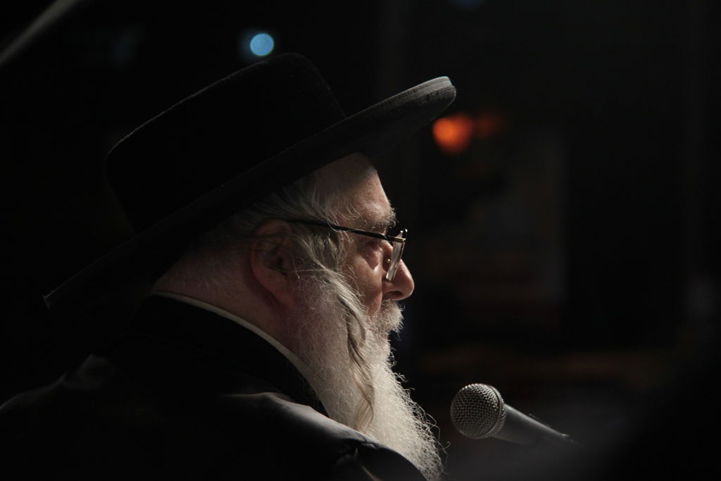 עצרת הרבבות לזכרו של הרב עובדיה • צפו