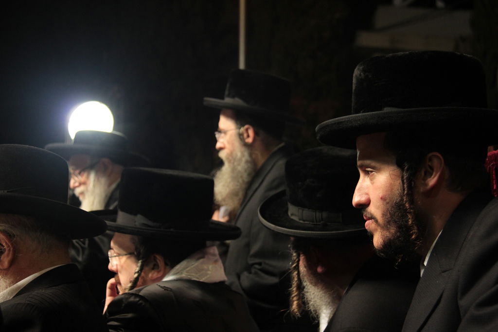 עצרת הרבבות לזכרו של הרב עובדיה • צפו