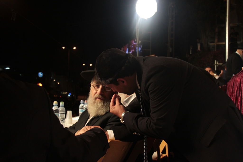 עצרת הרבבות לזכרו של הרב עובדיה • צפו