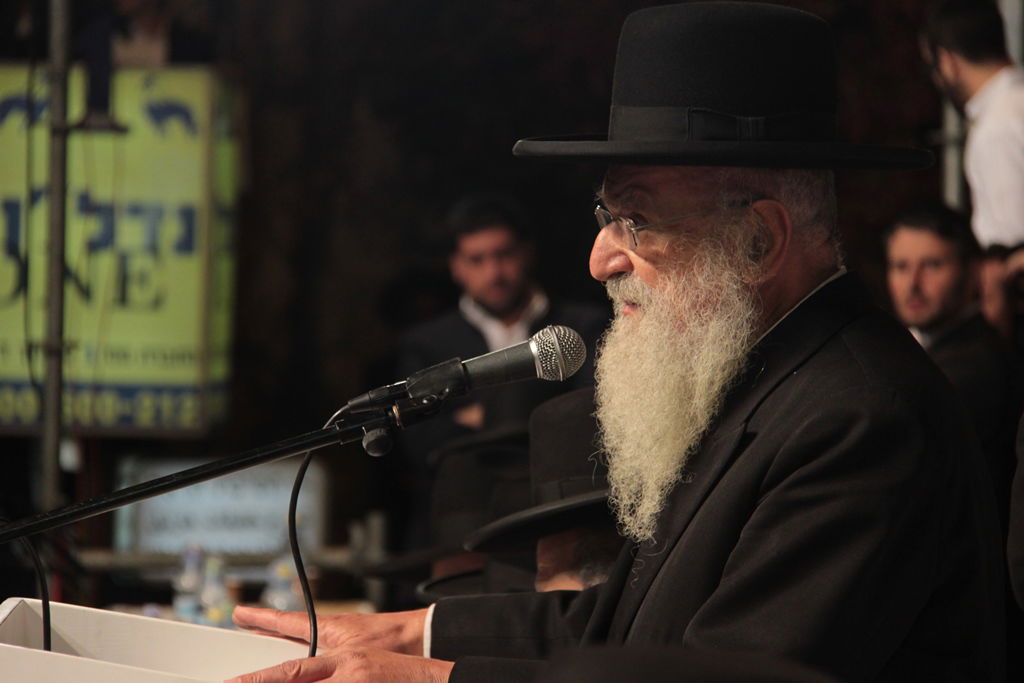 עצרת הרבבות לזכרו של הרב עובדיה • צפו