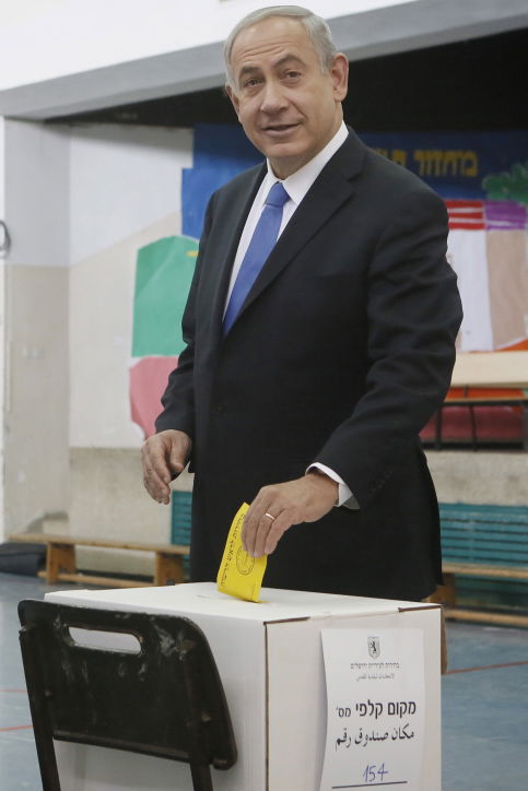 הפוליטיקאים מצביעים • גלריה מתעדכנת