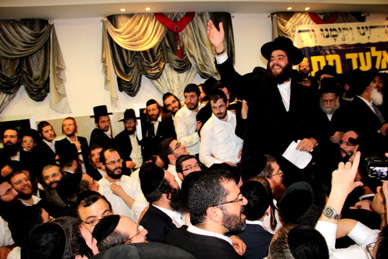 אלעד: נאום הניצחון של שרוליק פרוש • צפו