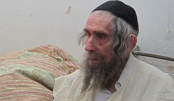 האברך המציל מדבר: "הוא אחז בהגראי"ל והחל לקלל"