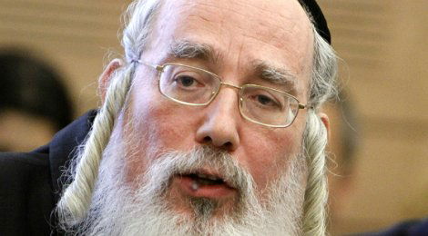 על ימין שהוא ימין