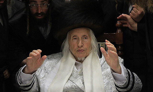 האדמו"ר מקאליב בבית שמש