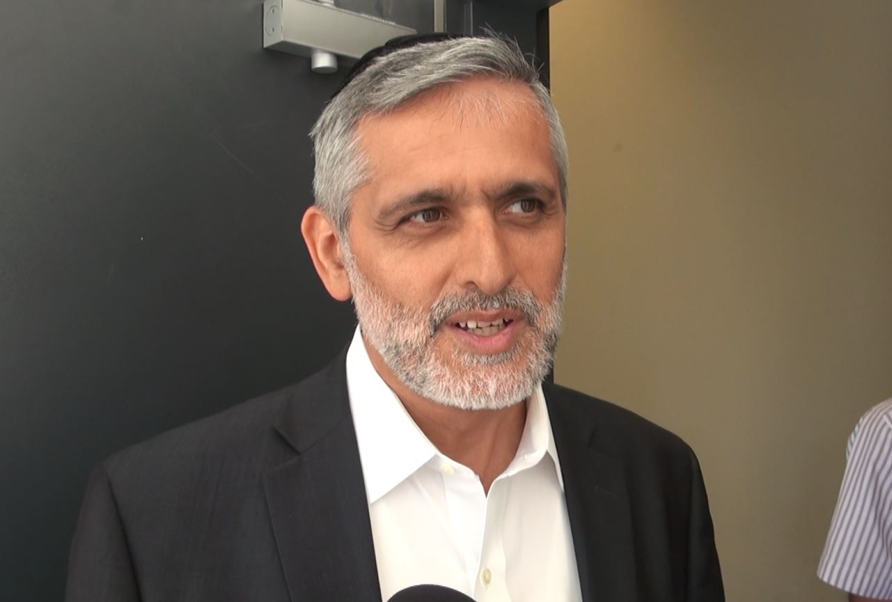 "ממשיכים במלוא העוצמה והכוח". אלי ישי במשרדי ש"ס