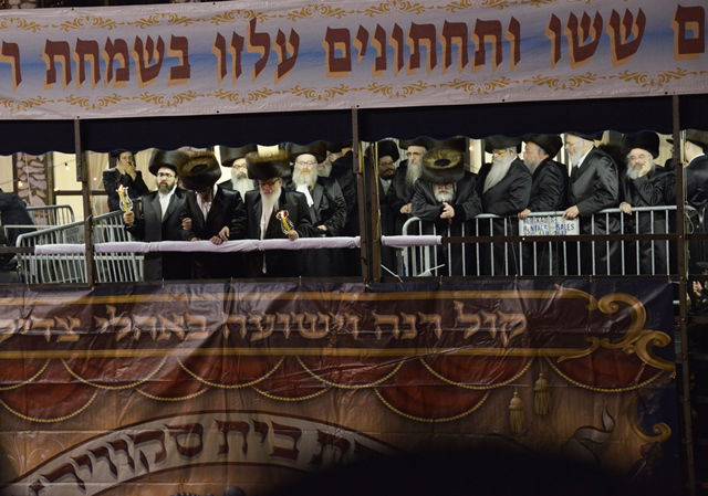 גלרית ענק: מצווה טאנץ בחתונת סקווירא