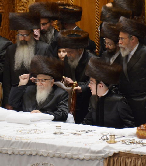 גלרית ענק: מצווה טאנץ בחתונת סקווירא