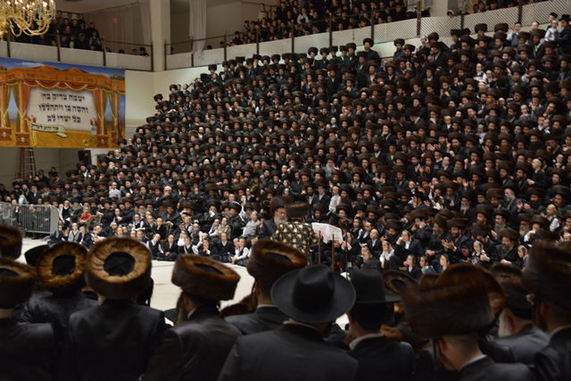 גלרית ענק: מצווה טאנץ בחתונת סקווירא