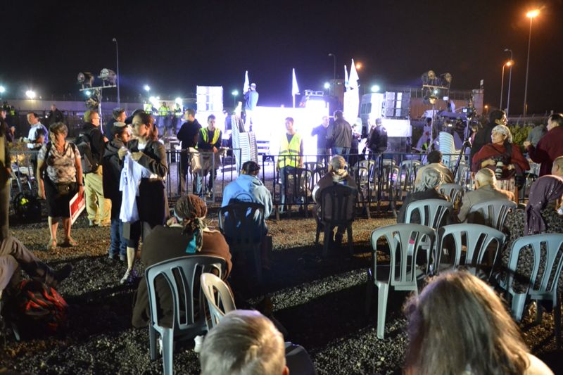 שחרור 26 המחבלים: המשפחות מוחות מול מחנה עופר