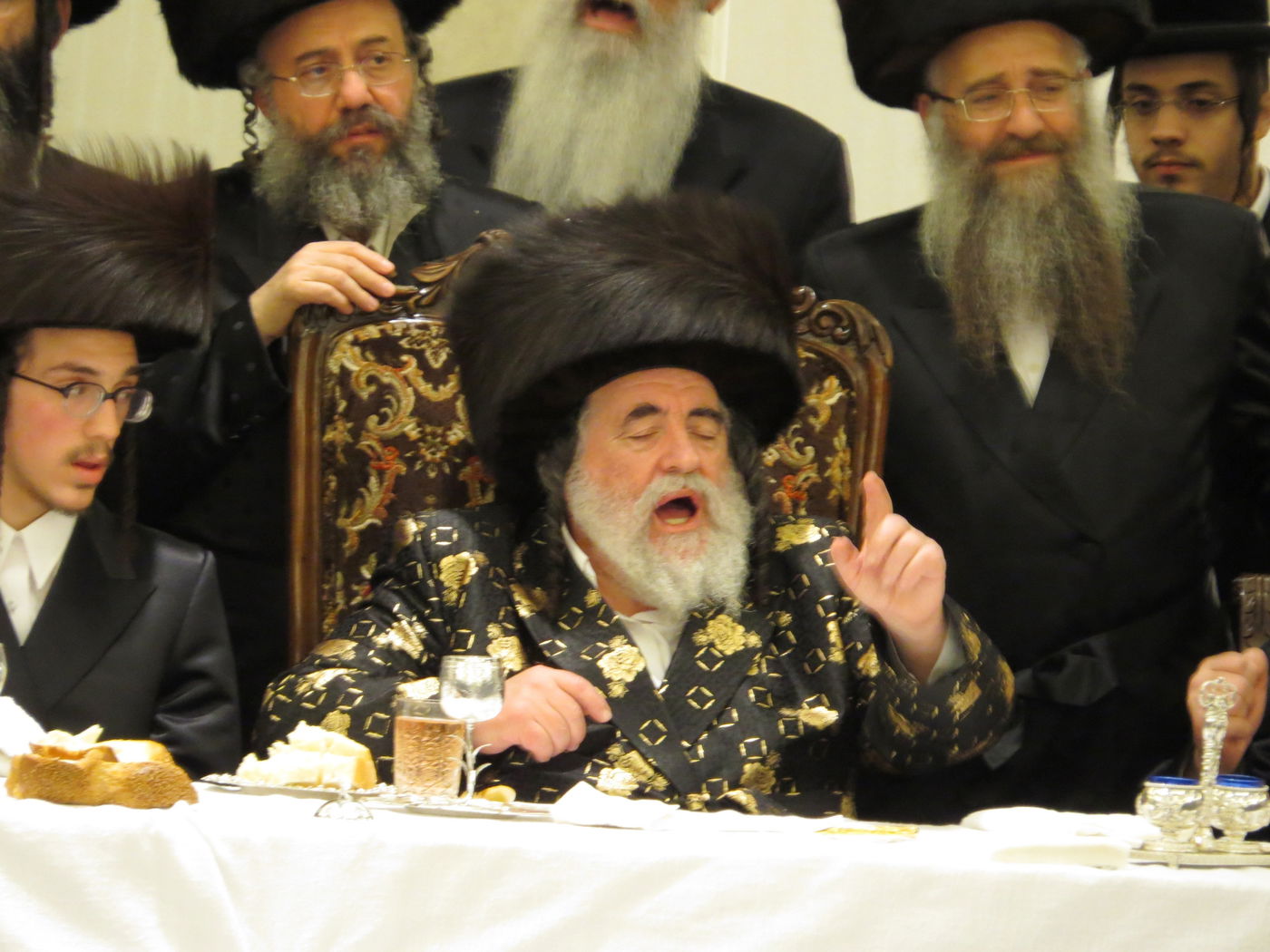 שבע ברכות לנכדי האדמו"רים מויז'ניץ ומסקווירא • גלריה