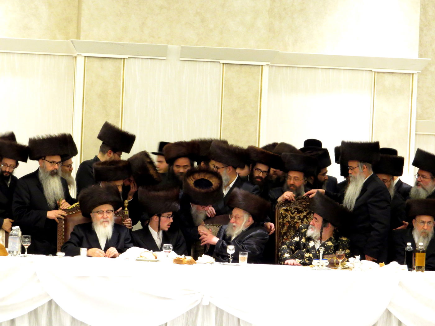 שבע ברכות לנכדי האדמו"רים מויז'ניץ ומסקווירא • גלריה