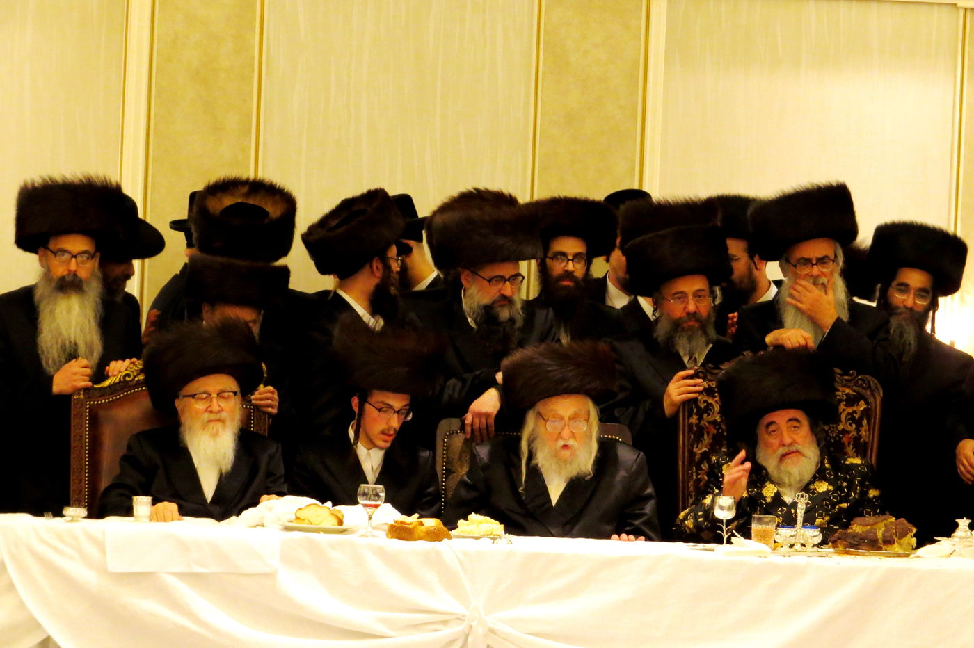 שבע ברכות לנכדי האדמו"רים מויז'ניץ ומסקווירא • גלריה