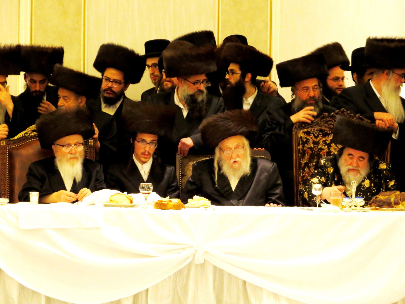 שבע ברכות לנכדי האדמו"רים מויז'ניץ ומסקווירא • גלריה